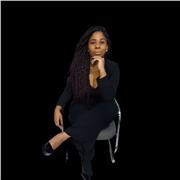 Professora de Direito e Marketing Digital